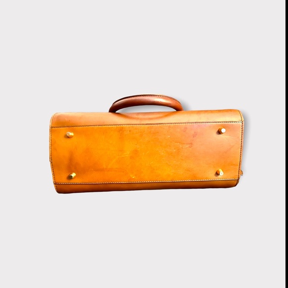 "Burberry Leather Dinton Satchel Handbag with House Check, RARE FIND!!!Crossbody - Picture 5 of 10